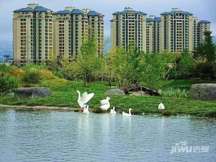 雅居乐云南原乡实景图图片