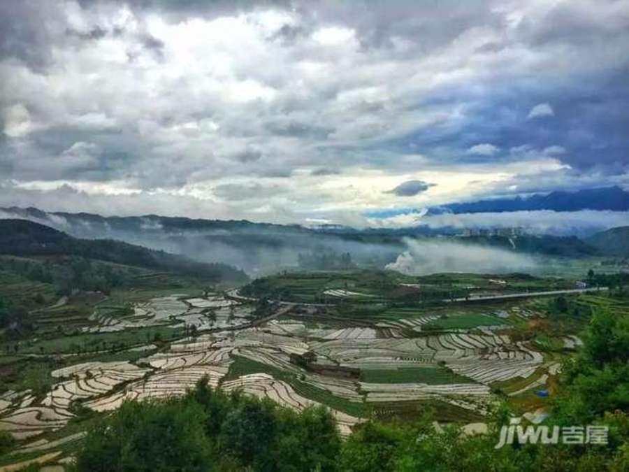 雅居乐云南原乡实景图图片